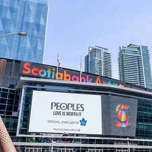  Aparthotel Beautiful Modern Luxurious Scotiabank Arena